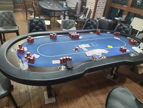 Read more about the article texas hold ’em 토큰하이로우사이트 poker varieties.
